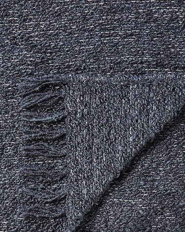 Gray and Osbourn No.2 Throw