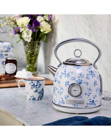 Laura Ashley China Rose 1.7L Dome Kettle and 4 Slice Toaster Bundle