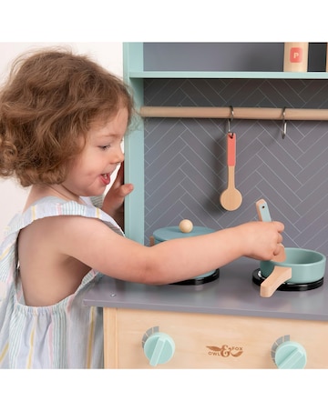 TP Owl & Fox Wooden Kitchen Set
