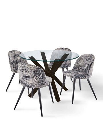 Bodie Dining Table with 4 Savannah Chairs