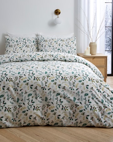 Merry Berries Duvet Cover Set