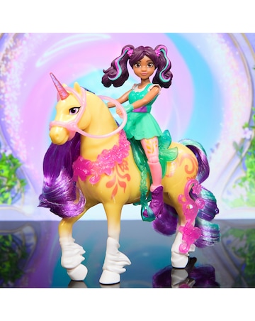 Unicorn Academy Small Ava Doll and Plant Magic Leaf