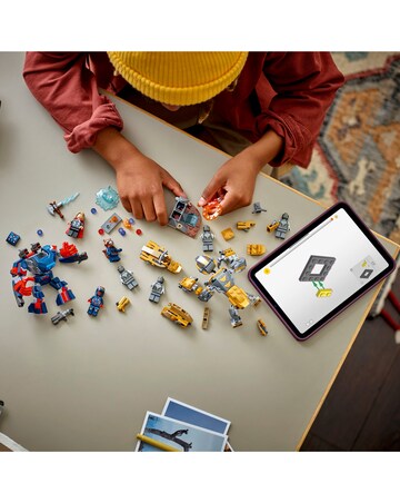 LEGO Marvel Avengers: Endgame Thor vs. Chitauri Super Hero Mech 76322