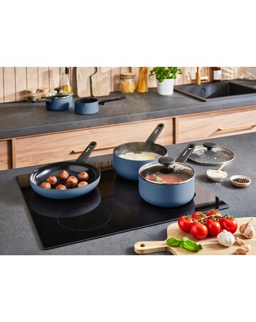 Morphy Richards Recycled Aluminium Blue 5 Piece Pan Set