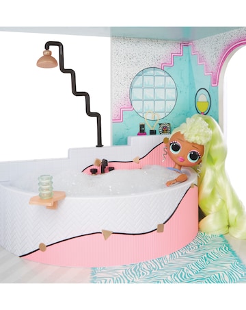 L.O.L. Surprise! O.M.G. Fashion House Playset