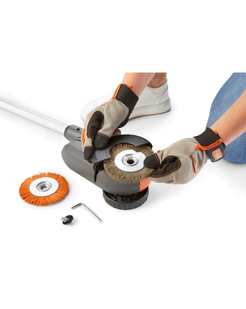 Flymo EasiWeeder 18V Cordless Weed Remover Kit (includes Battery and Charger)