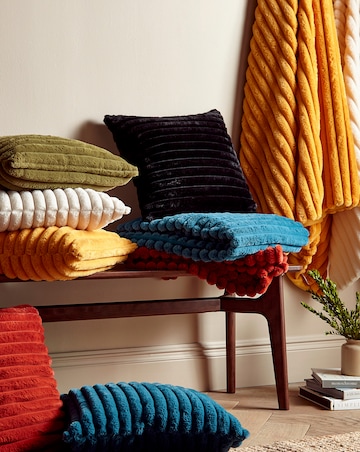 Catherine Lansfield Cosy Ribbed Throw
