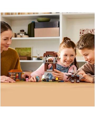 LEGO Minecraft The Pillager Outpost and Ravager, Village Building Toy 21278