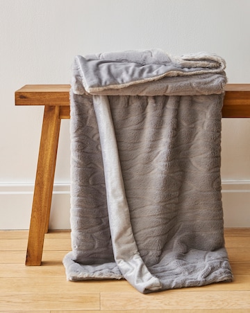 Joanna Hope Clipped Faux Fur Throw