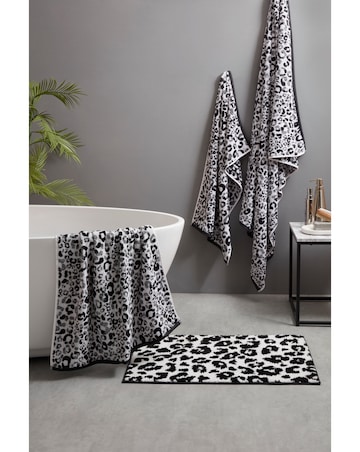 Fusion Animal Print Towels