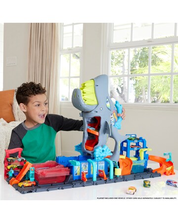 Hot Wheels City Ultra Shark Car Wash