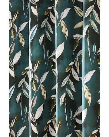 Sundour Madrid Eyelet Curtains