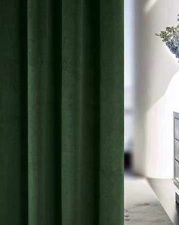 Hampton 100% Blackout Eyelet Velvet Curtain