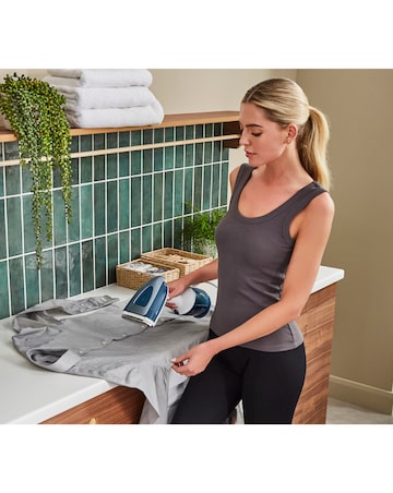 Morphy Richards 361000 Express Steam Handheld Garment Steamer