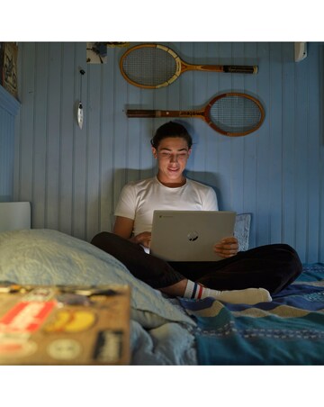 HP Chromebook 14 - 14a-nf0003na 15in Intel N100 4GB 128GB Windows 11