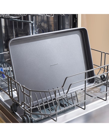 Morphy Richards Ovenware Set