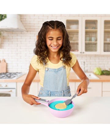 Cookeez Makery S2 Pancake Treatz Playset