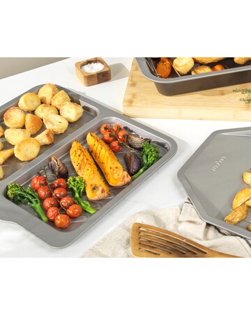 Salter Essentials Split Baking Tray