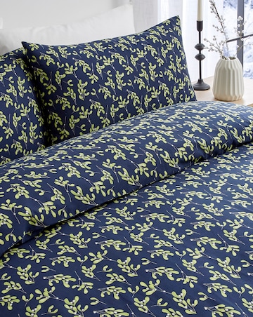 Christmas Mistletoe Duvet Cover Set