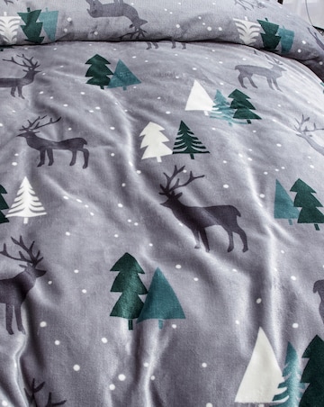 Cosy Stag Fleece Duvet Set