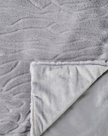 Joanna Hope Clipped Faux Fur Throw