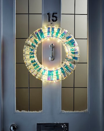 Light Up 45cm Wreath - Indoor Outdoor Use