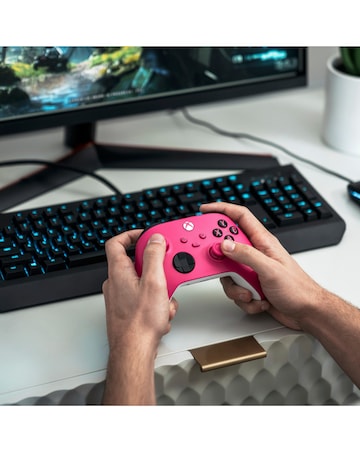 Xbox Wireless Controller Deep Pink