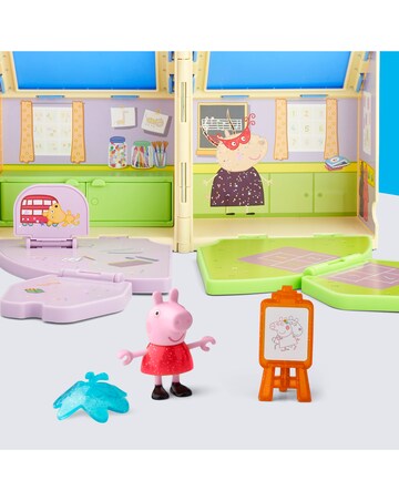 Peppa Pig Peppa's Pop-Open Playgroup Playset