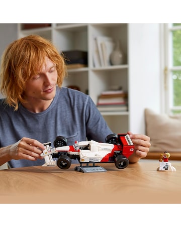 LEGO Icons McLaren MP4/4 & Ayrton Senna Set 10330