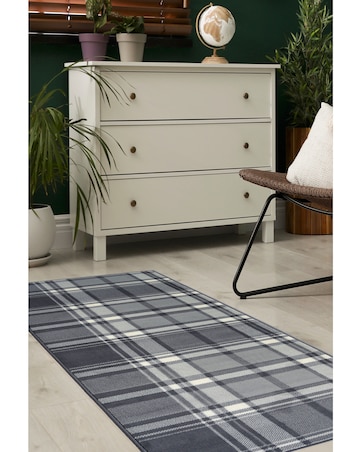 Maestro Tartan Runner