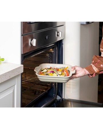 Pyrex Creations Beige Ceramic Ovenware Set