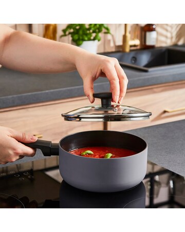 Morphy Richards Recycled Aluminium Grey 5 Piece Pan Set