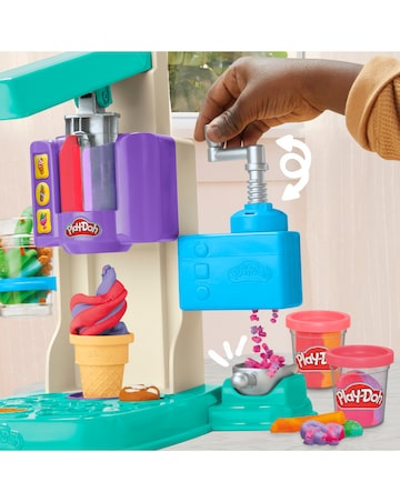 Play-Doh Rainbow Swirl Ice Cream Playset