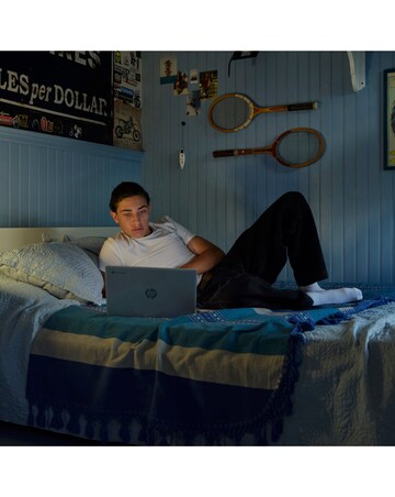 HP Chromebook 14 - 14a-nf0003na 15in Intel N100 4GB 128GB Windows 11