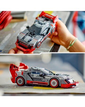 LEGO Speed Champions Audi S1 e-tron quattro Race Car 76921