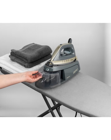 Beldray BEL01137TTF 2400W Titanium Steam Surge Pro