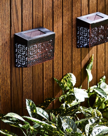 Solar Damasque Fence Lights - Set of 4