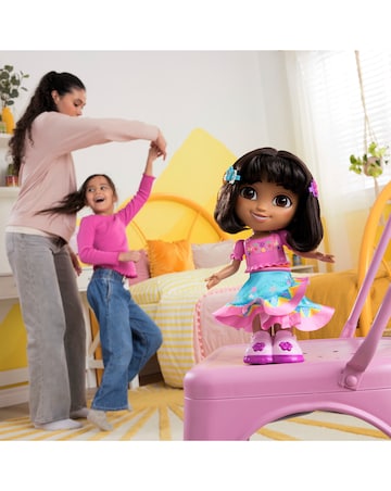 Dora the Explorer Dancing Dora Doll