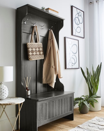 Kingston Hallway Storage Unit