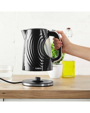 Tower Kettle, 2 Slice Toaster & Microwave Bundle Black