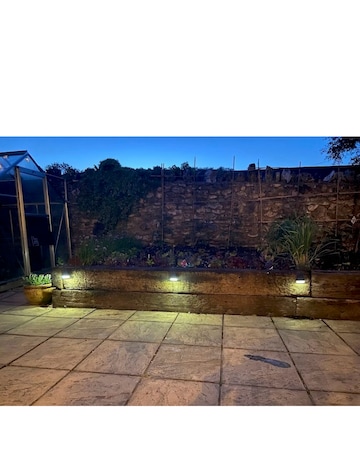 10 Solar MultiSpot Lights