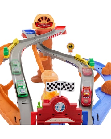 Disney & Pixar Cars Radiator Springs Race & Rescue Playset