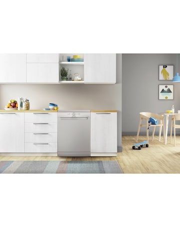 Indesit D2F HK26 S UK Full Size Dishwasher - 14 Place Settings - Silver