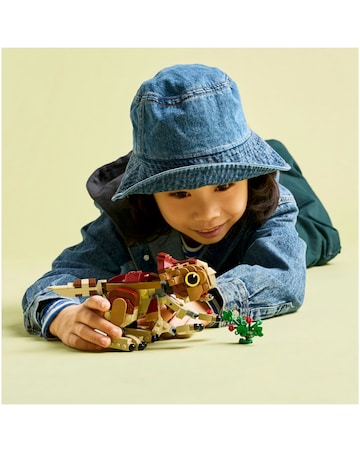 LEGO Jurassic World Baby Dinosaur Dolores: Aquilops Figure 76970