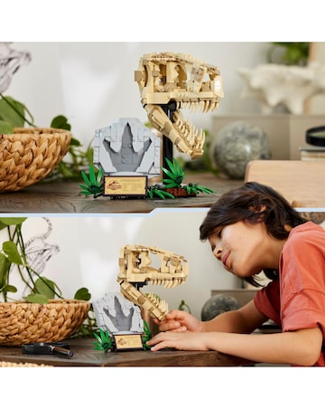LEGO Jurassic World Dinosaur Fossils: T. rex Skull Toy 76964
