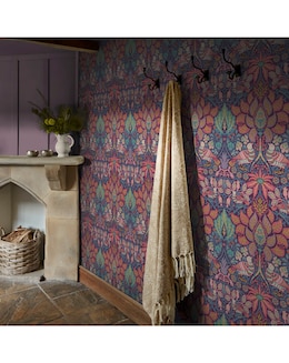 William Morris at Home Dove &amp; Rose Carnival Wallpaper