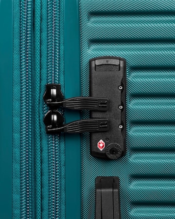 IT Luggage Pleating Medium Suitcase