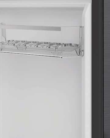 Hotpoint HPG2 6574W XBR5UK American Fridge Freezer FreshShield Inox + Install