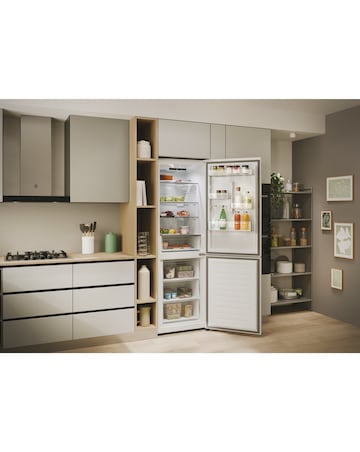 HOOVER HONCQ2T618EWK 60 x 185cm Refrigerator (White)