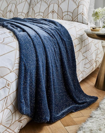 Sparkle Fleece Throw